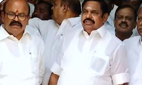 டாஸ்மாக் விவகாரம்: EPS பேச அனுமதி மறுப்பு- அ.தி.மு.க. வெளிநடப்பு