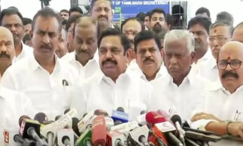 டாஸ்மாக்கில் ரூ.1000 கோடி முறைகேடு புகார் - இ.பி.எஸ். பரபரப்பு குற்றச்சாட்டு