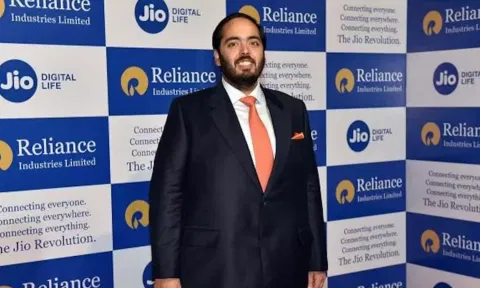 ரிலையன்ஸ் நிறுவனத்தின் முழுநேர இயக்குநராக ஆனந்த் அம்பானி நியமனம்