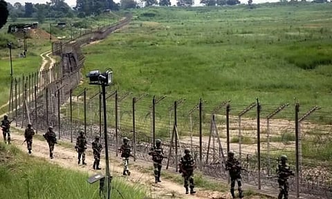 இந்தியா-பாகிஸ்தான் எல்லையில் விவசாயிகள் அடுத்த 48 மணி நேரத்தில் அறுவடையை முடிக்க BSF கெடு
