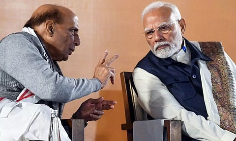 தாக்குதலுக்கு ரெடியாகும் இந்திய ராணுவம்?.. பிரதமர் மோடியுடன் ராஜ்நாத் சிங் தீவிர ஆலோசனை