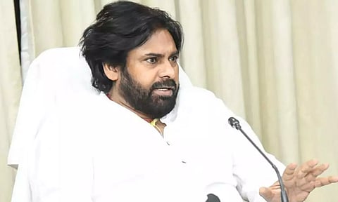 பாகிஸ்தானுக்கு ஆதரவாக பேசுபவர்கள் அங்கேயே போங்கள் - பவன் கல்யாண் ஆவேசம்