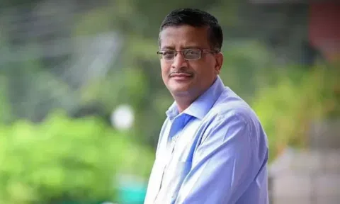 34 ஆண்டுகளில் 57 முறை பணியிடமாற்றம் செய்யப்பட்ட அசோக் ஐ.ஏ.எஸ் நாளை ஓய்வு - யார் இவர்?