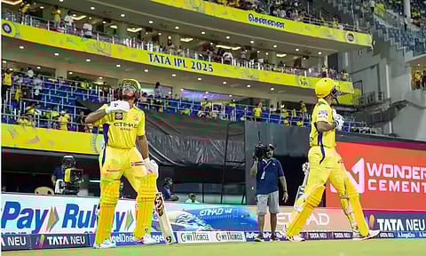 மோசம்..! மோசம்..! சேப்பாக்கத்தில் சிஎஸ்கே-யின் தொடக்க ஜோடியின் அதிகபட்ச ஸ்கோர் 21-தான்..!