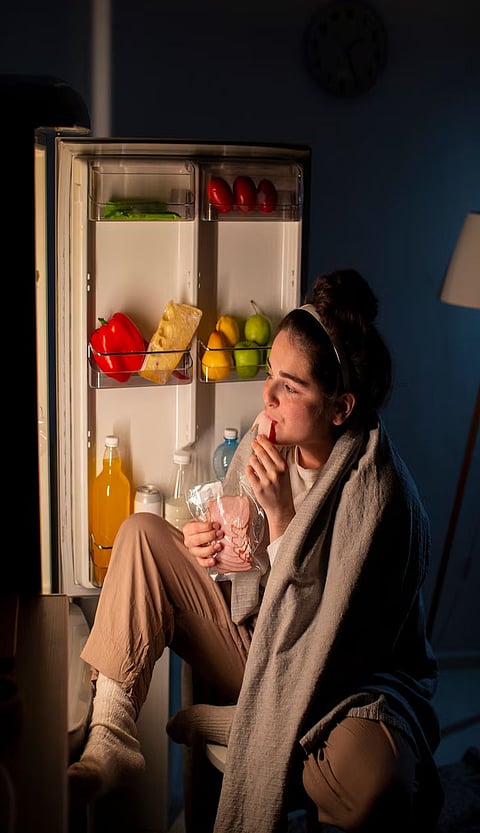 இரவு நேரங்களில் எடுத்துக் கொள்ள வேண்டிய உணவுகள் எவை தெரியுமா?