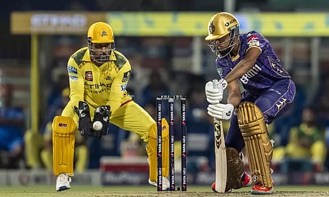 ஐ.பி.எல். தொடரில் 200 விக்கெட்: தோனியின் மற்றொரு சாதனை