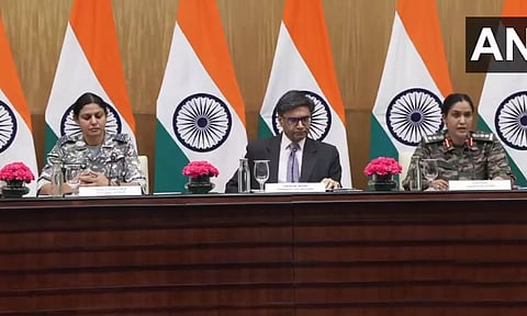 ராணுவத்தளங்களை குறிவைத்து பாகிஸ்தான் நடத்திய தாக்குதல்கள் அனைத்தும் முறியடிப்பு- கர்னல் சோபியா குரோஷி