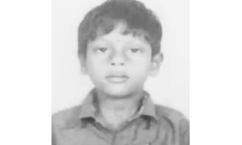 உயிரிழந்த மாணவர் விஷ்வா.