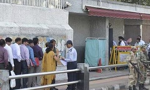 அண்ணாசாலையில் உள்ள அமெரிக்க தூதரகத்துக்கு வெடிகுண்டு மிரட்டல்