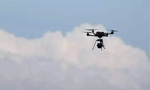 கொல்கத்தாவில் முக்கிய இடங்களில் பறந்த டிரோன் போன்ற மர்ம பொருள்: போலீசார் விசாரணை