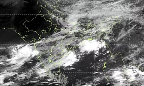 அரபிக்கடலில் உருவானது குறைந்த காற்றழுத்த தாழ்வு பகுதி- இந்திய வானிலை ஆய்வு மையம்