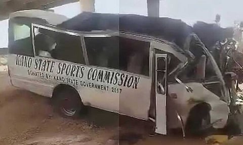 நைஜீரியா: பேருந்து விபத்தில் 21 தடகள வீரர்கள் உயிரிழப்பு