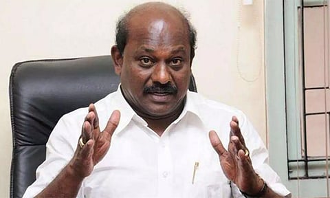 சுங்க கட்டணத்தை முறைப்படுத்தாவிட்டால் வணிகர் சங்க பேரமைப்பு சார்பில் ஆர்ப்பாட்டம் நடத்தப்படும்- விக்கிரமராஜா