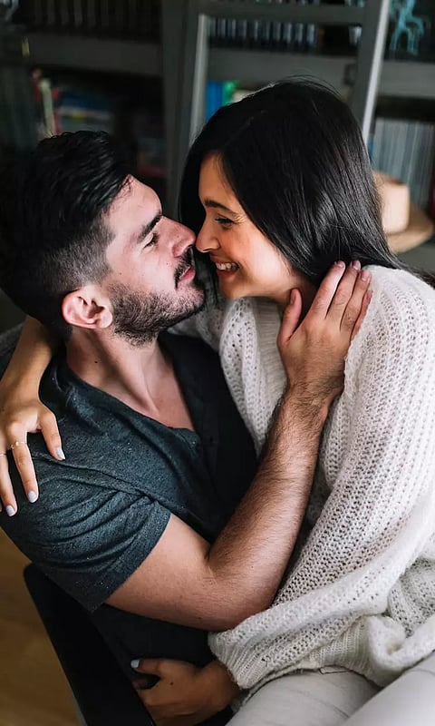 மகிழ்ச்சியான திருமண வாழ்க்கைக்கு வழிவகுக்கும் 5 பழக்கங்கள்