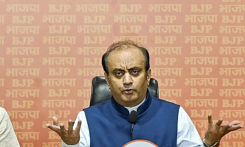 பெயரில் இந்தியா இருந்தாலும் இவர்களின் நெஞ்சில் பாகிஸ்தான் இருக்கிறது: பா.ஜ.க. தாக்கு