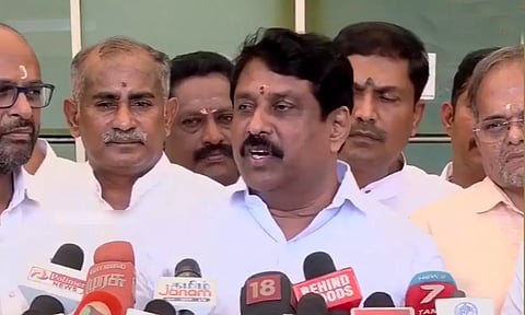 பா.ம.க.வில் நிலவும் பிரச்சனைக்கும் பா.ஜ.க.விற்கும் எந்த தொடர்பும் இல்லை- நயினார் நாகேந்திரன்