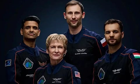 மோசமான வானிலை.. ஆக்சியம்-4 விண்வெளிப் பயணம் நாளை ஒத்திவைப்பு