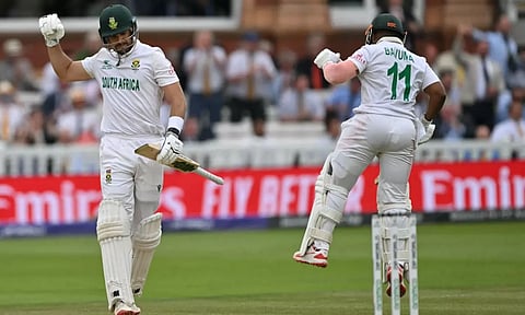 மார்கிரம், பவுமா அபார ஆட்டம்: வெற்றியின் விளிம்பில் தென் ஆப்பிரிக்கா