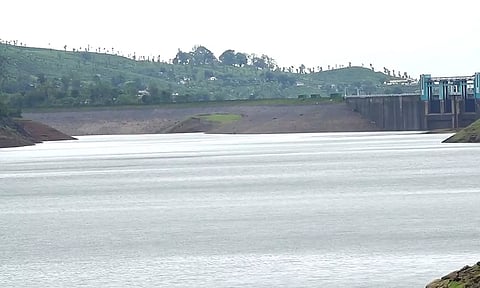 தொடரும் கனமழை: சோலையார் அணையின் நீர்மட்டம் 123 அடியாக உயர்வு