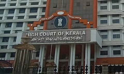 சுற்றுலா தலங்களில் பிளாஸ்டிக் பொருட்களுக்கு தடை விதித்த கேரள ஐகோர்ட்