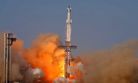 வெடித்துச் சிதறிய ஸ்பேஸ் எக்ஸ் ராக்கெட் - வீடியோ வைரல்