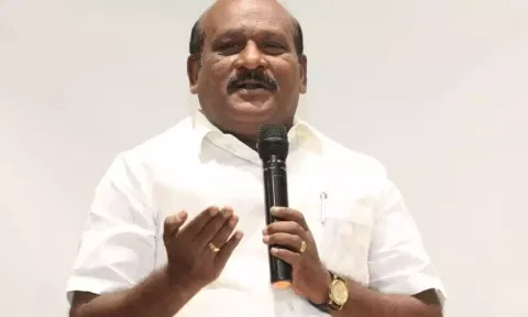 ஆங்கிலம் குறித்து மத்திய மந்திரி அமித்ஷாவின் கருத்து இந்தியையும், வடமொழியையும் திணிப்பதற்கான வழிதான்- அமைச்சர்