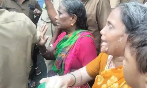 மகளிர் இலவச பஸ்சில் ஏற அனுமதி மறுப்பு?  - கண்டக்டருடன் பெண்கள் வாக்குவாதம்