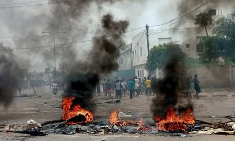 ஆப்பிரிக்காவில் சோகம்: டிரான்ஸ்பார்மர் வெடித்து 29 மாணவர்கள் பலி