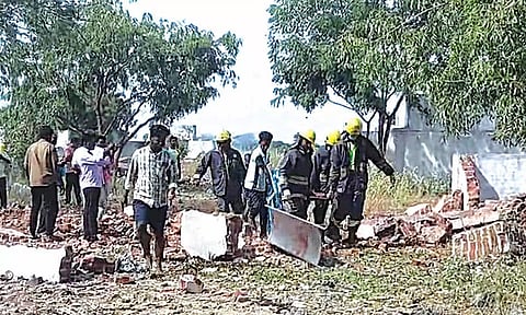 பட்டாசு ஆலை வெடிவிபத்தில் உயிரிழந்தோர் எண்ணிக்கை 7-ஆக உயர்வு