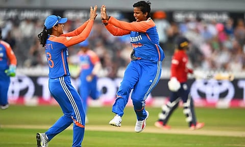 2வது டி20 போட்டி: ஜெமிமா ரோட்ரிக்ஸ், அமன்ஜோத் கவுர் அதிரடியால் இந்தியா வெற்றி