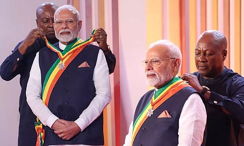 கானா நாட்டில் பிரதமர் மோடிக்கு உயரிய விருது வழங்கி கெளரவிப்பு