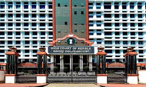 திருமண வாக்குறுதி அளித்து பாலியல் துன்புறுத்தல்: திருமணமான பெண் கொடுத்த புகாரில் நீதிமன்றம் பரபரப்பு தீர்ப்பு