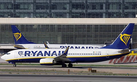 ஊழியர்கள் வேலைநிறுத்தம்: பிரான்சில் 170 விமானங்கள் ரத்து