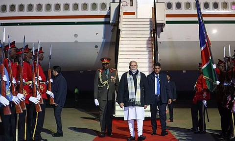 பிரேசில் பயணத்தை முடித்து கொண்டு நமீபியா சென்றடைந்த பிரதமர் மோடிக்கு உற்சாக வரவேற்பு