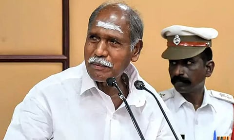 கவர்னருடன் மோதல்: உறுதுணையாக இருப்போம்... முதலமைச்சர் ரங்கசாமியிடம் உறுதியளித்த MLA-க்கள்