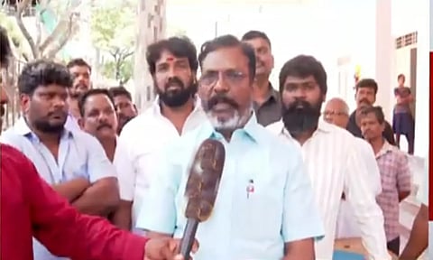 அ.தி.மு.க. தோழமை கட்சி என்பதால்தான் பா.ஜ.க. கூட்டணி குறித்து விமர்சிக்கிறோம்- திருமாவளவன்