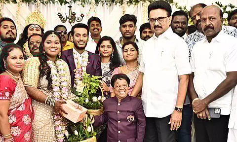 நடிகர் கிங்காங் மகளின் திருமண வரவேற்பு நிகழ்ச்சி: மணமக்களை வாழ்த்திய முதலமைச்சர் மு.க.ஸ்டாலின்