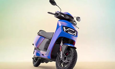 ஏற்கனவே கம்மி தான், எலெக்ட்ரிக் ஸ்கூட்டர் விலையை மேலும் குறைந்த நிறுவனம்