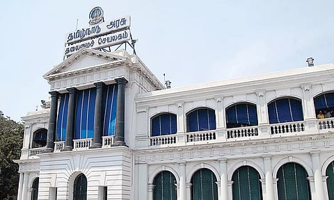 தமிழகத்தில் 33 ஐபிஎஸ் அதிகாரிகள் பணியிட மாற்றம்