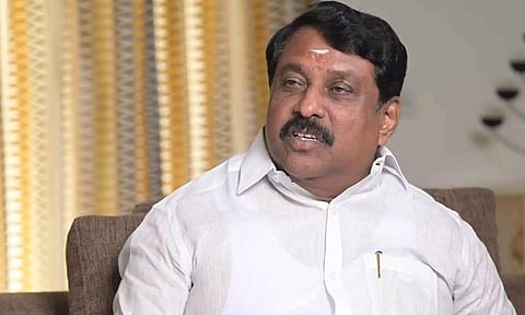 தற்காலிக பேராசிரியர்கள் 2000 பேரின் ஒப்பந்தத்தையும் நீட்டிக்காது கண்டனத்திற்குரியது- நயினார் நாகேந்திரன்