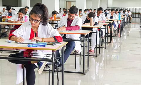 MBBS, BDS படிப்புகளுக்கான நீட் கலந்தாய்வு இன்று தொடக்கம்