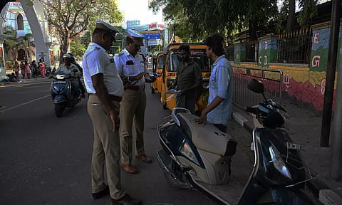 சென்னையில் இரவு நேரங்களில் விபத்துகளை தடுக்க வாகனத் தணிக்கை- மாநகர காவல்துறை உத்தரவு