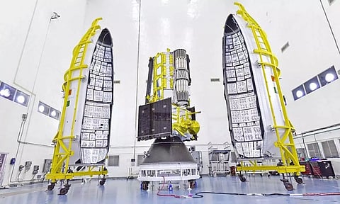 இஸ்ரோ- நாசா இணைந்து பூமியை ஆய்வு செய்யும் செயற்கைக்கோளை விண்ணில் செலுத்துகிறது