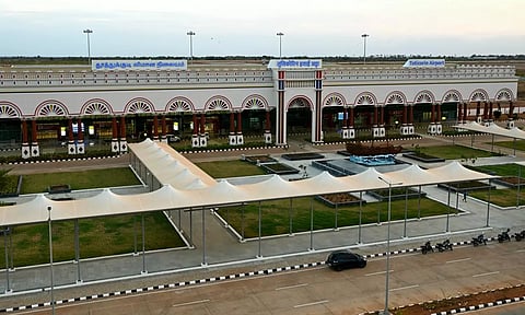 பிரதமர் மோடி வருகையை முன்னிட்டு தூத்துக்குடி விமான நிலையத்தில் 5 அடுக்கு பாதுகாப்பு