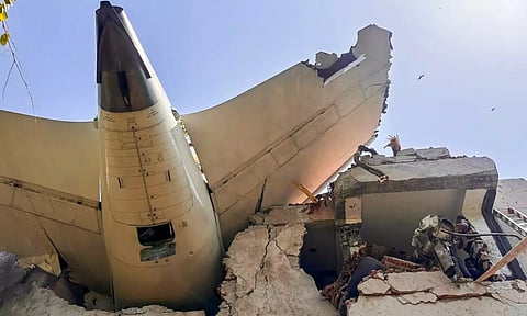 அகமதாபாத் விபத்துக்குப் பிறகு மருத்துவ விடுப்பில் இருக்கும்  112 ஏர் இந்தியா விமானிகள் - மத்திய அரசு