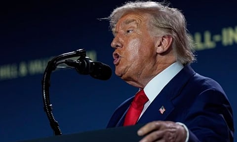 இந்தியர்களை வேலைக்கு எடுக்கக் கூடாது.. கூகுள், மைக்ரோசாப்ட் நிறுவனங்களுக்கு டிரம்ப் வலியுறுத்தல்