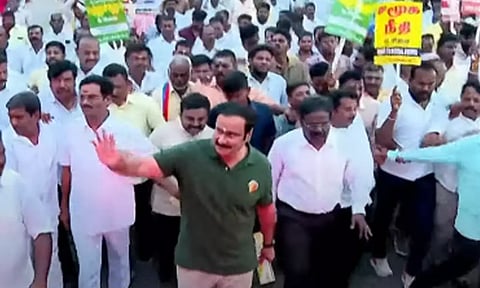 திருப்போரூரில் இருந்து 100 நாள் நடைபயணத்தை தொடங்கினார் அன்புமணி ராமதாஸ்