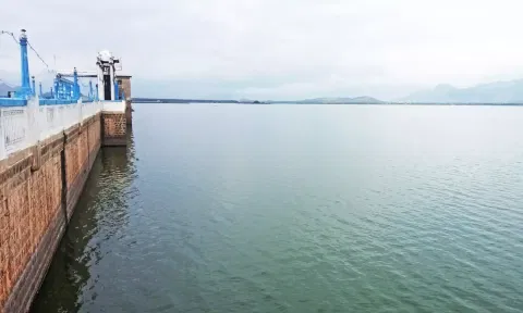 66 அடியை கடந்த வைகை அணை நீர்மட்டம் - முதல்கட்ட வெள்ள அபாய எச்சரிக்கை