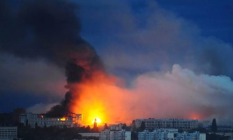 உக்ரைன் ராணுவ பயிற்சி மையம் மீது ஏவுகணை தாக்குதல் நடத்திய ரஷியா: 3 வீரர்கள் உயிரிழப்பு