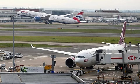 லண்டன் வான்வெளி மூடல்.. இங்கிலாந்து விமானங்களை முடக்கிய தொழில்நுட்ப கோளாறு!
